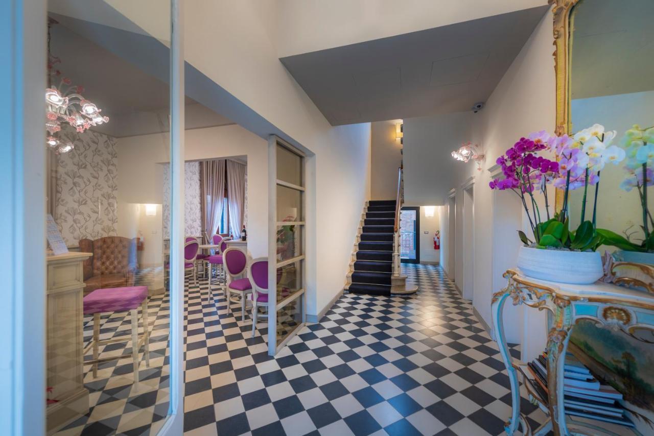 Villa Elda Boutique Hotel Siena Esterno foto