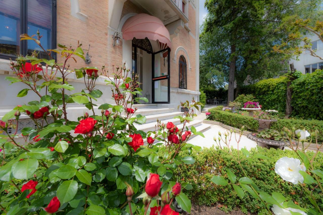 Villa Elda Boutique Hotel Siena Esterno foto
