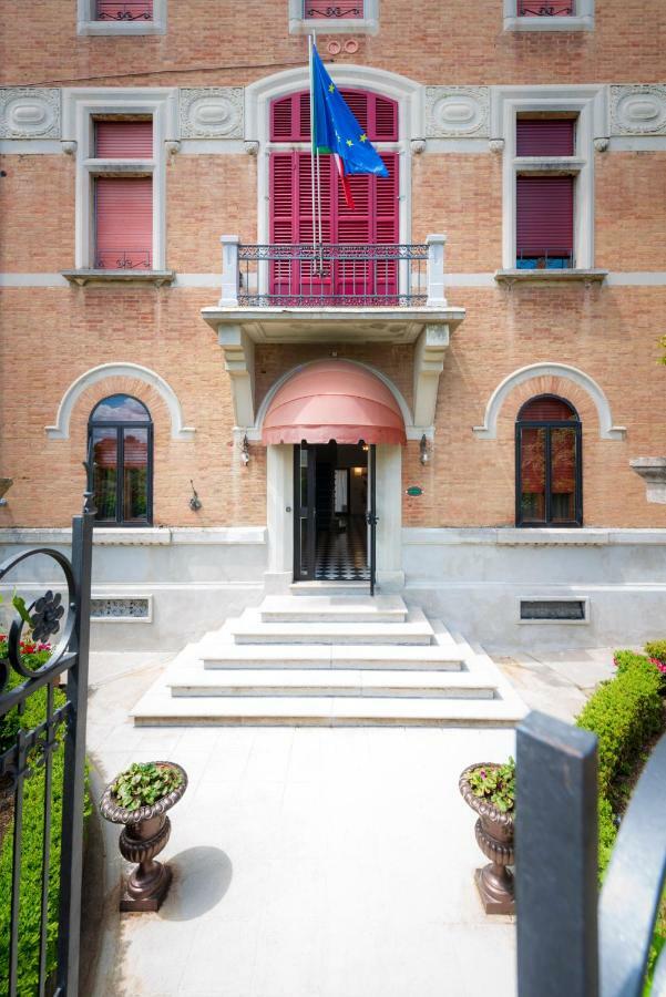Villa Elda Boutique Hotel Siena Esterno foto